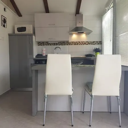 Lorena Apartment Baška